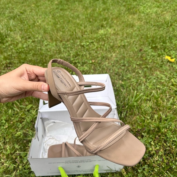 Woman heels - Picture 2 of 7